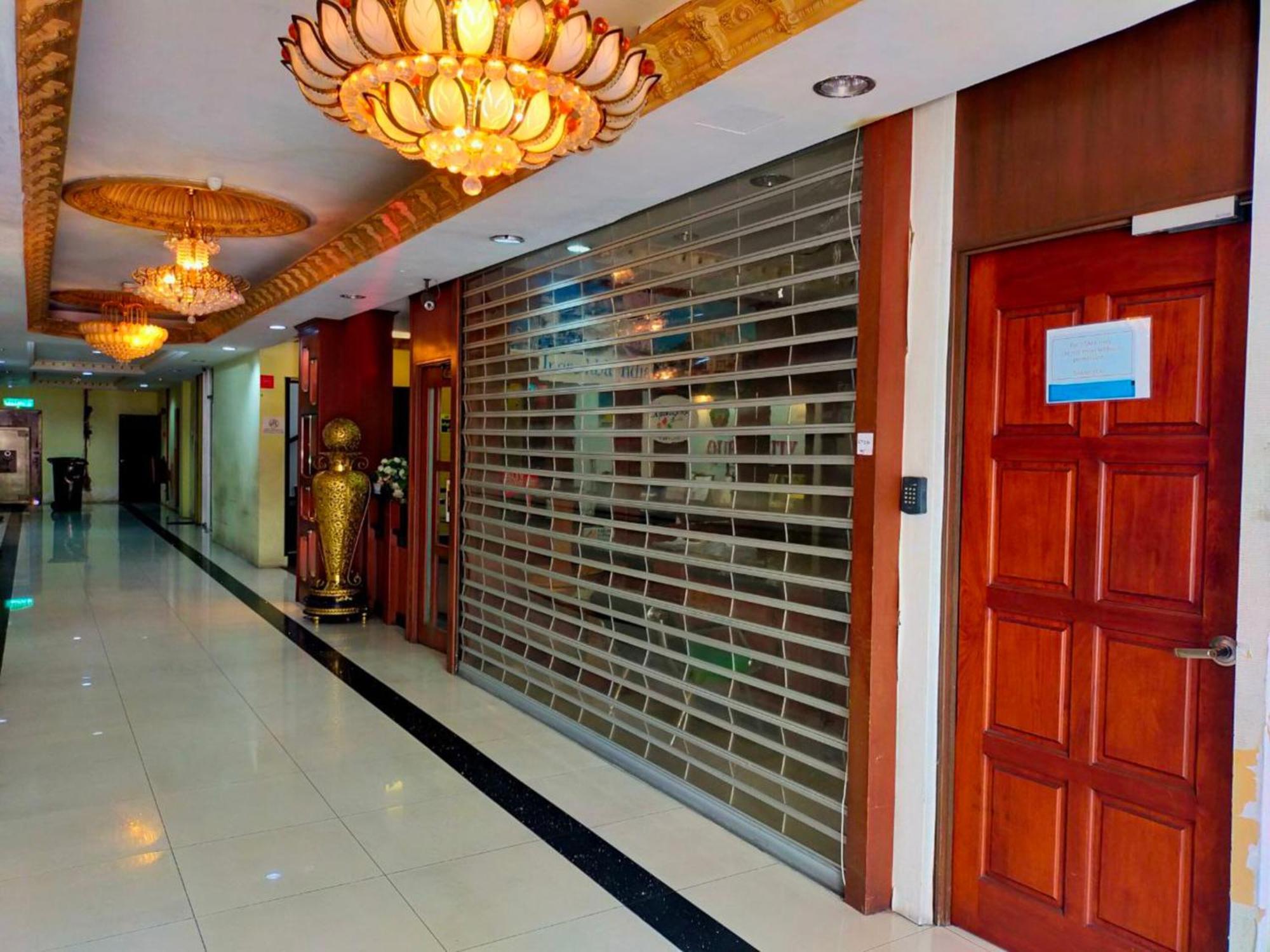Super Oyo 998 Queen City Hotel George Town Dış mekan fotoğraf